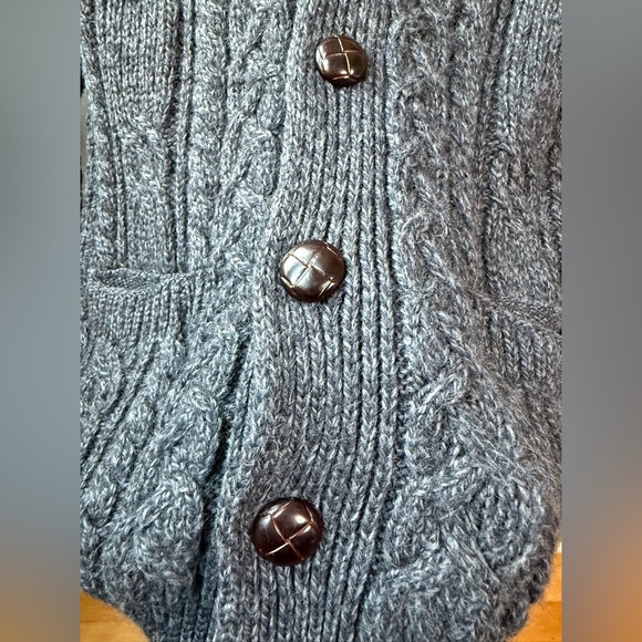 Aran Men’s Shawl Collar Cardigan 100% Merino Wool Sweater Jacket size M button - Picture 8 of 16